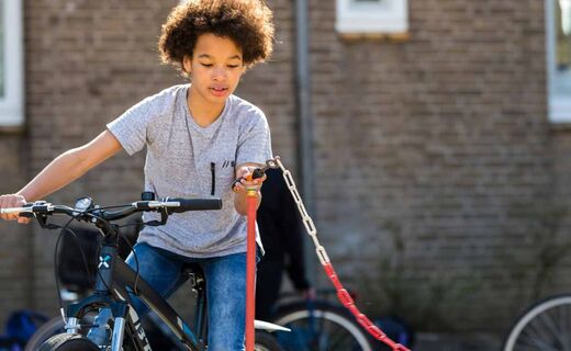 Gevoel gisteren lip Je kind leren fietsen: snel, leuk en vooral veilig | ANWB