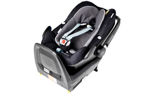 Maxi Cosi Pebble Plus 2wayFix ANWB Autostoeltjestest 2015