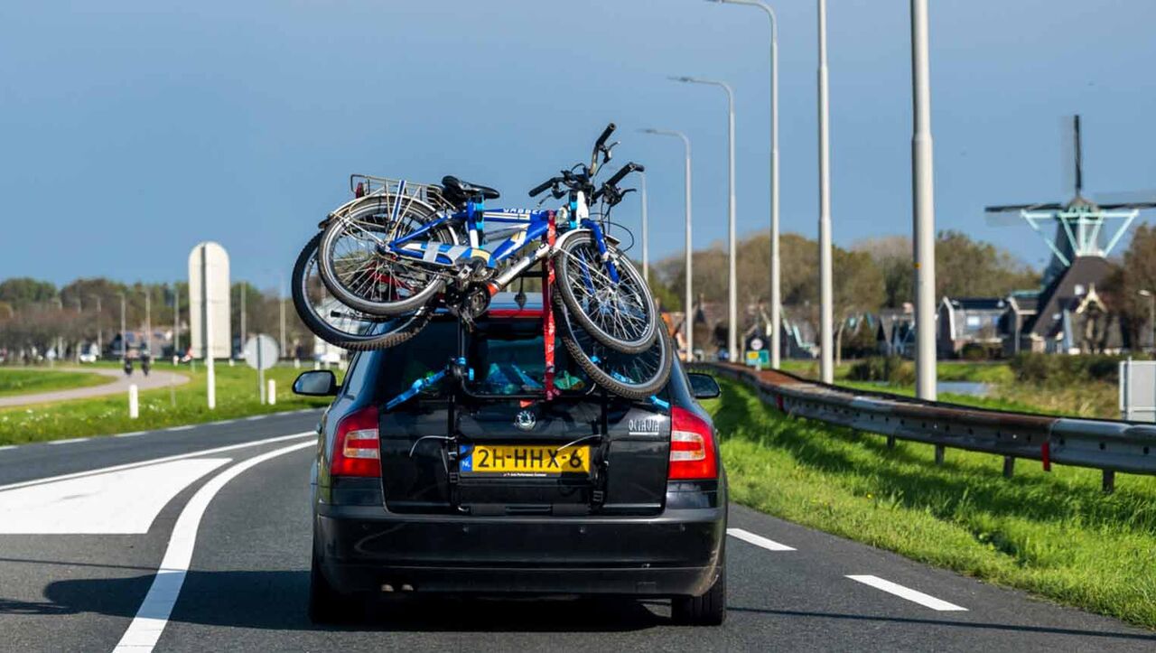krater veiligheid Peer Wat is de beste fietsendrager voor jouw auto? | ANWB
