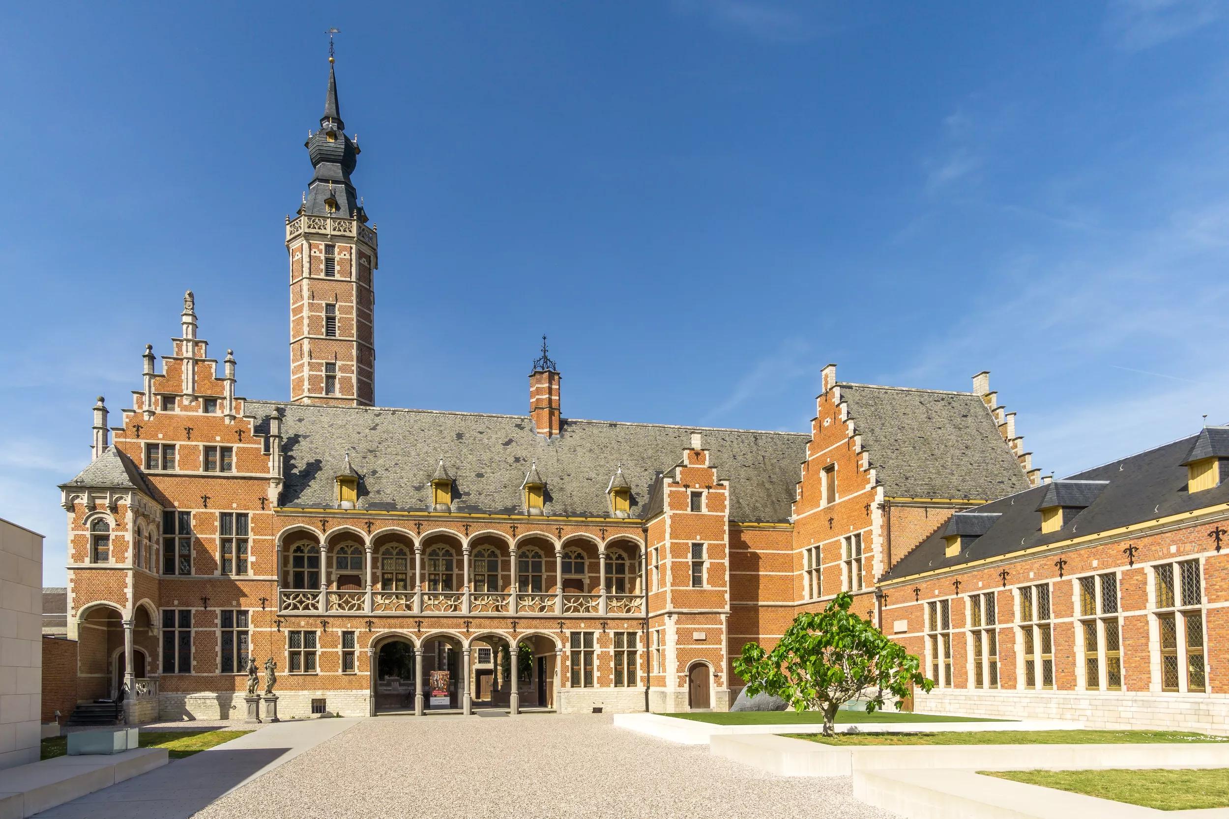 Deze beelden zijn alleen voor online gebruik en voor de businessline Reizen