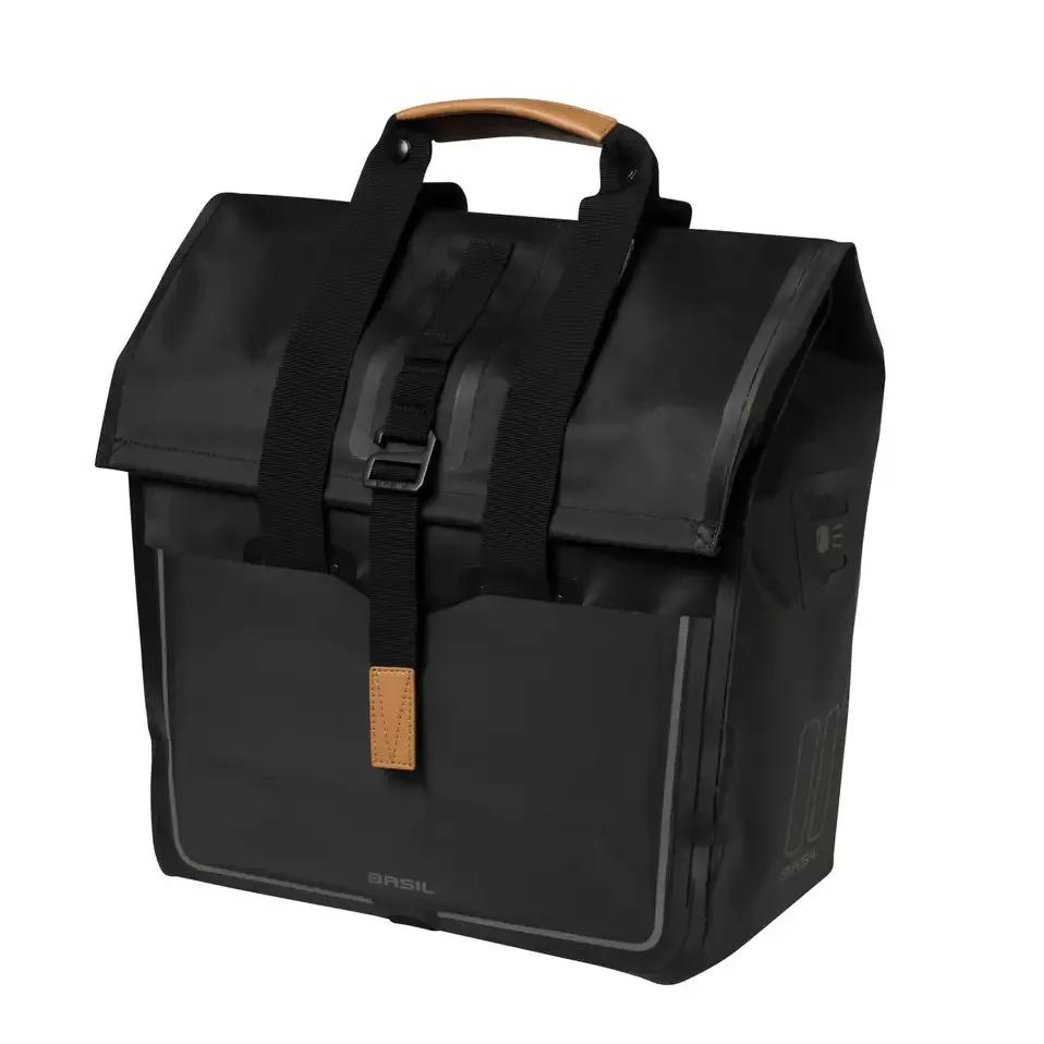 Basil  shoppertas Urban dry matt black 25L  Zwart main product image