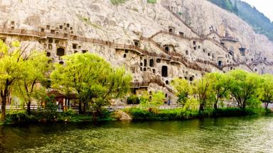 china_luoyang_longmen_grotten_panorama_rivier_b