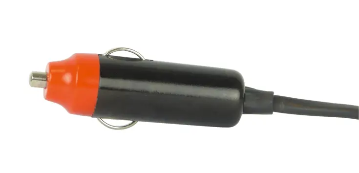 Koelbox 12V met 24 Liter inhoud en handig hengsel