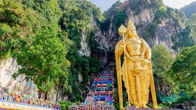 maleisie_selangor_gombak_batu caves tempel_GettyImages-1138415118