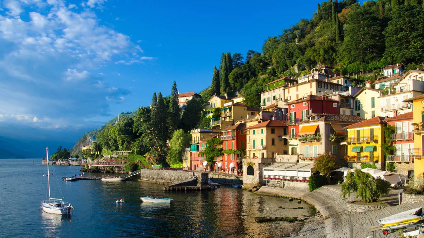 Een prachtige zomerdag in het Italiaanse lombardije comomeer