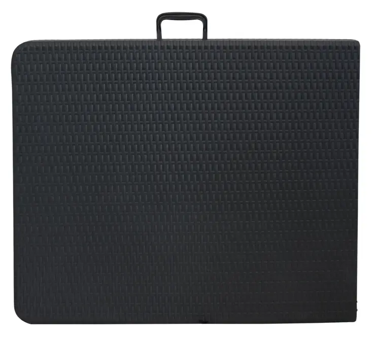 Eurotrail Pavilion Tafel