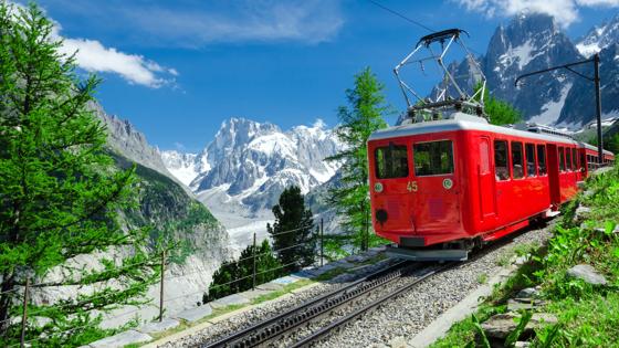 Gletsjer Mont Blanc Express, Chamonix, Frankrijk - GettyImages-694610658