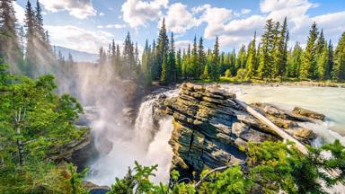 canada_athabasca-falls_waterval_b