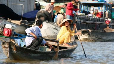 vietnam_mekong-delta_drijvende-markt_local_f