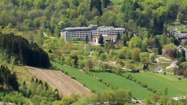 hotel_duitsland_brilon_hotel-am-kurpark_gebouw