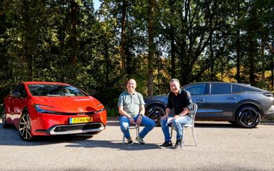 Dubbeltest Peugeot 408 HYbrid vs. Toyota Prius Plug-in Hybrid