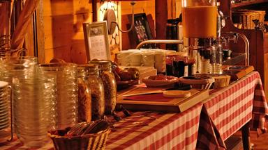 hotel_frankrijk_alpen_la-chapelle-dabondance_esprit-montagne_ontbijt_h (1)