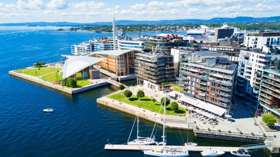 noorwegen_oslo_oslo_haven_aker-brygge_shutterstock_793642066