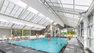 hotel_nederland_maurik_vakantiepark-eiland-maurik_zwembad