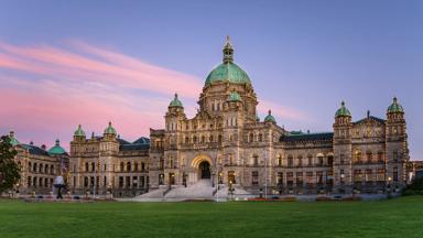 canada_vancouver-island_victoria_assembly_provinciehuis_b