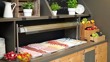 Oostenrijk_Gurk_Jufa_Hotel_Stift_Gurk_Buffet