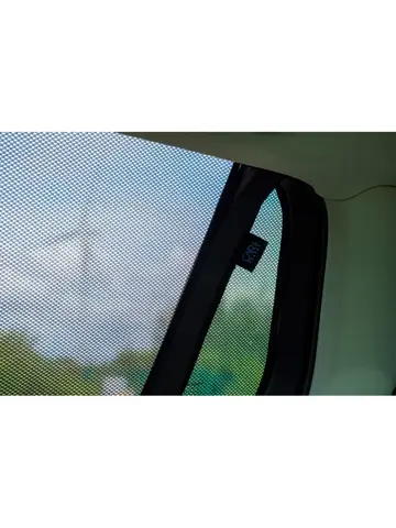 Volvo V60 II 2018 - Zonneschermen achterportieren - Car Shades