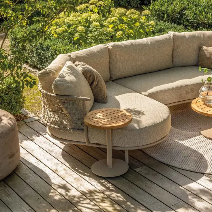 Volta naturel teak Bijzettafel