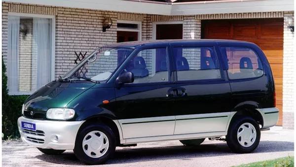 Nissan Serena I