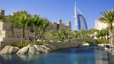 verenigde-arabische-emiraten_dubai_burj-al-arab_rivier_brug_b