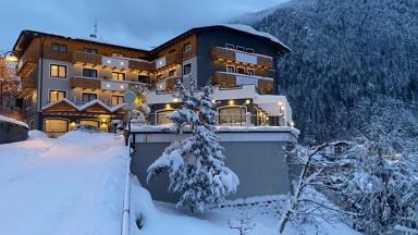 Italië_Hotel_Sud_Tirol_Molveno_Hotel_Ariston_winter_a