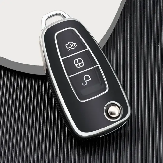 Dutch Shield Sleutelhoesje  Ford zwart E3