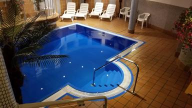 Oostenrijk_Oberau_Alpenhotel_Wildschönau_Binnenzwembad