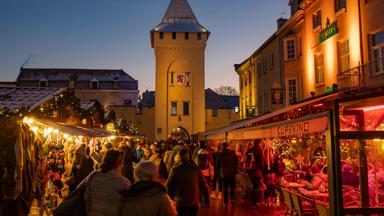 Dit beeld is alleen te gebruiken ter promotie van de content over kerstmarkt Valkenburg. Onderdeel van de CJ Vakantie campagne. Niet vrij te gebruiken.