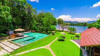 hotel_sri lanka_mahiyangana_mapakadavillage_zwembad