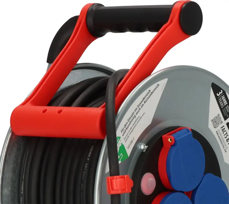 Kabelhaspel 25m met 3 waterdichte stopcontacten
