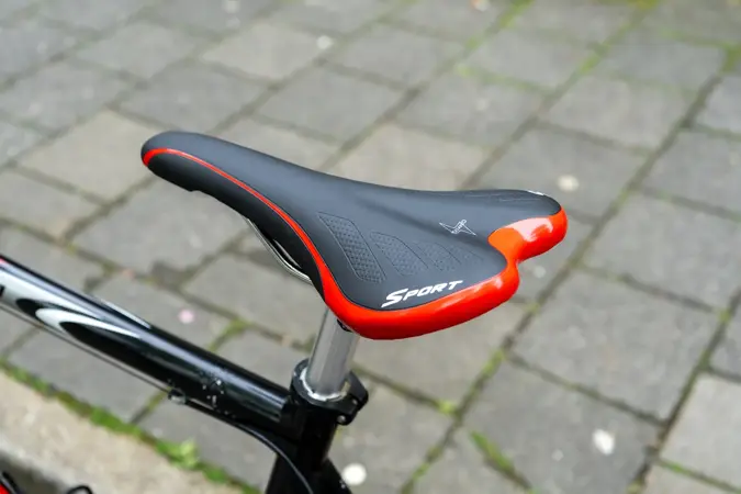 Voltano Race MTB zadel unisex