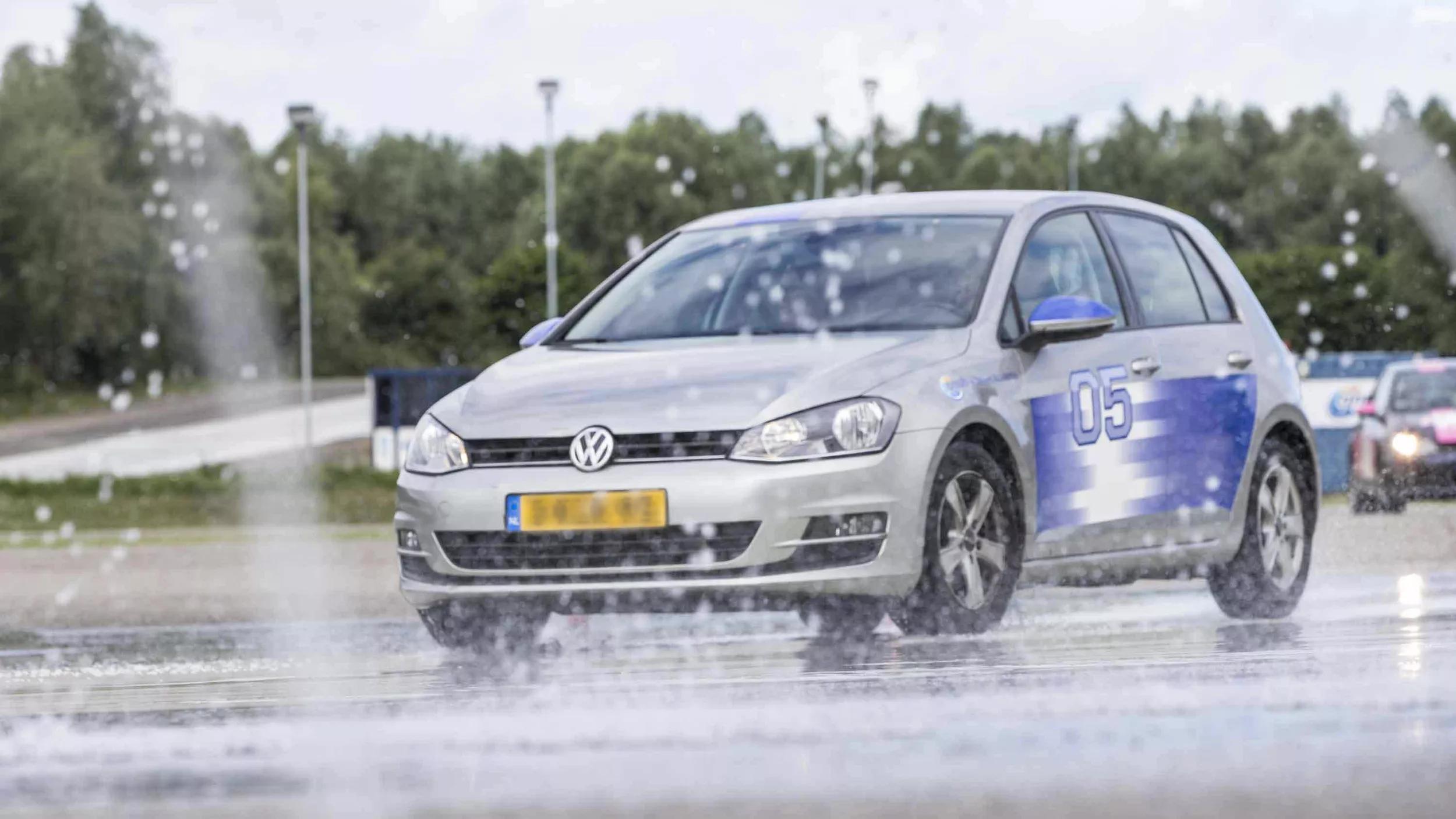 Intensive Rijtraining Voor écht Veilig Rijden | ANWB Rijopleiding