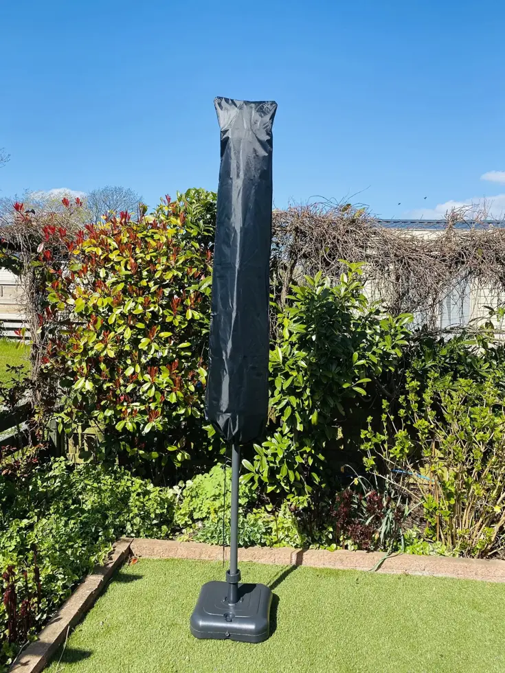 Parasol Grijs Ø3m Met Voet En Hoes