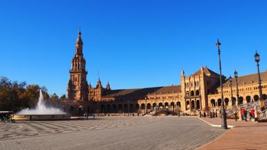 spanje_andalusie_sevilla_plaza-espana_fontein_plein_f.JPG