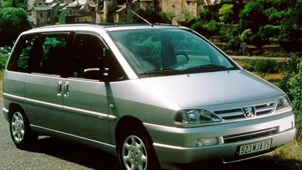 Peugeot 806 I