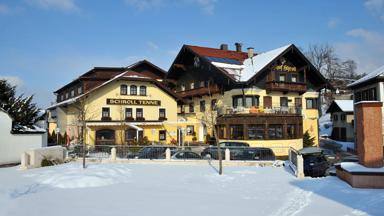 hotel_oostenrijk_kirchbichl_gasthof-schroll_overzicht-winter