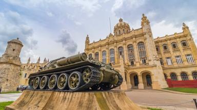 cuba_havana_museum-of-the-revolution_museo-de-la-revolución_tank_shutterstock