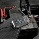 AC015 4 fase Automatisch acculader 1,5A, 12V