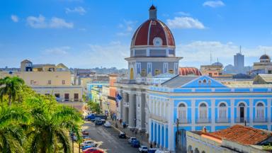 cuba_havana_havana_fly-drive-cuba_cienfuegos_gemeentepaleis_koepel_shutterstock