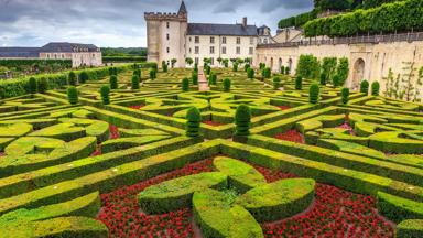 frankrijk_centre-val-de-loire_villandry_kasteeltuin_tuin_kasteel_shutterstock_457999750