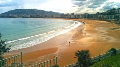 spanje_baskenland_santander_playa-el-sardinero_strand_zee_pixabay