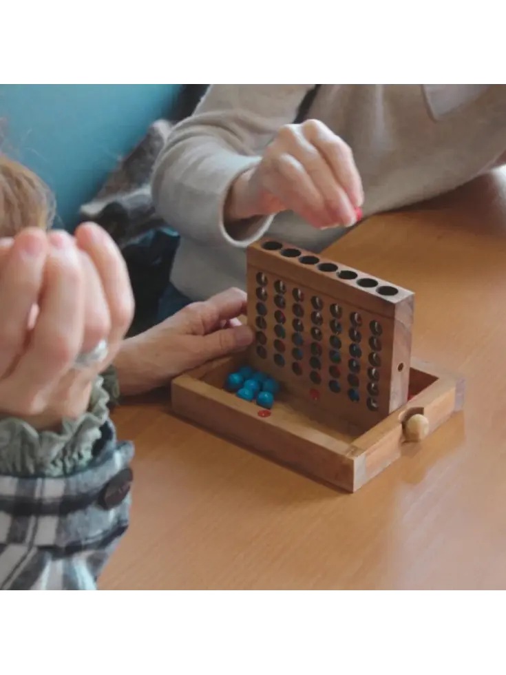 Vier op een Rij – Houten Bordspel