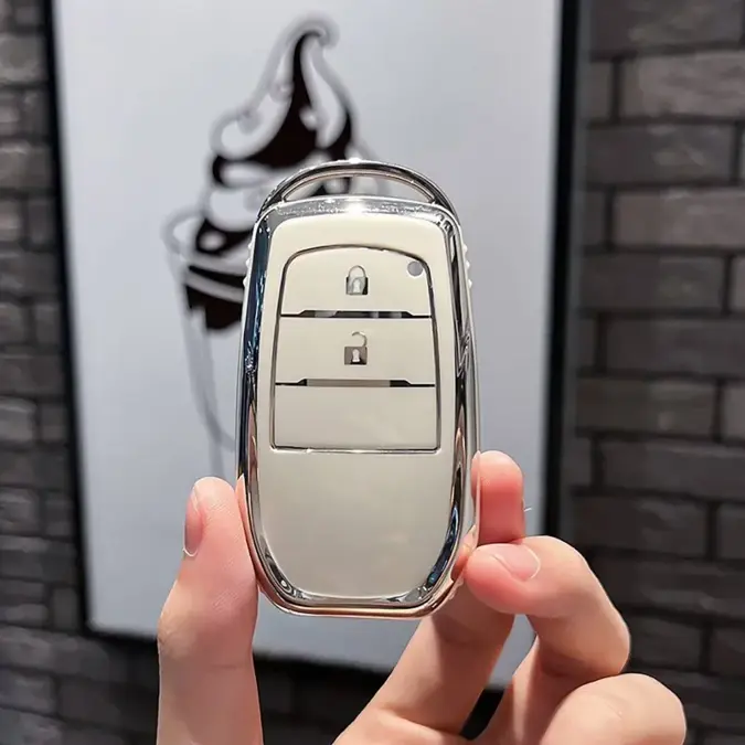 Dutch Shield Sleutelhoesje  Toyota wit A2