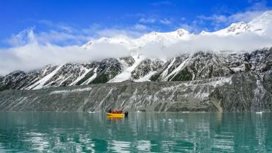 nieuw-zeeland_mount cook_glacier explorer_b