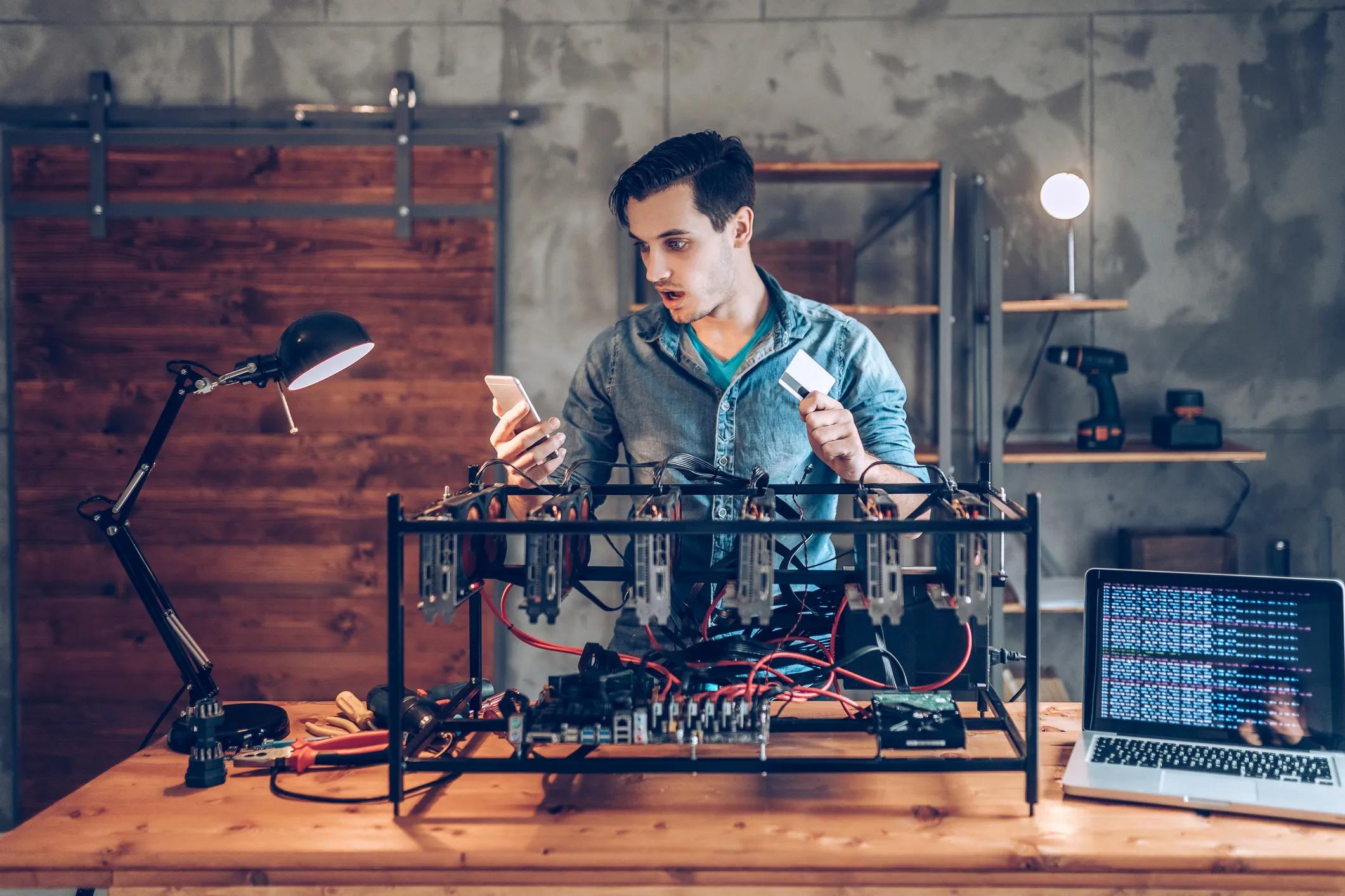 Hoeveel stroom verbruikt bitcoins minen? | ANWB