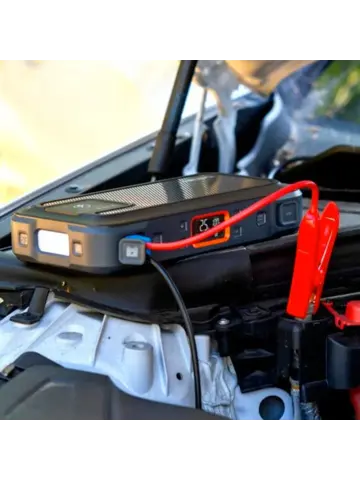 De NEBO Ultimate Jumpstarter