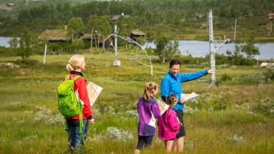 vakantiepark_noorwegen_rauland_rauland-feriesenter-nieuw_vierli_famlie-wandelen_h