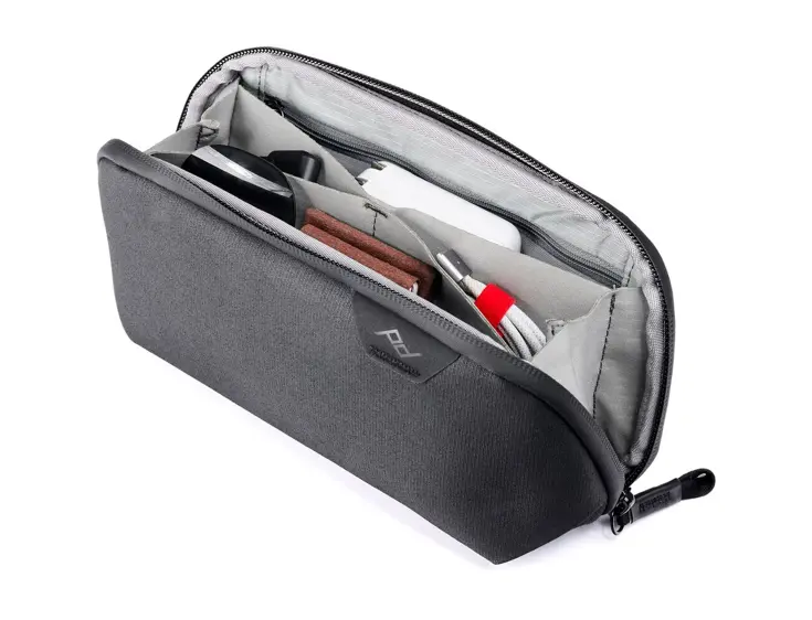 Tech Pouch Small – Charcoal