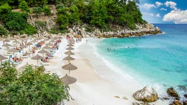 griekenland_chalkidiki_thasos-eiland_salaria-strand_shutterstock_499096087