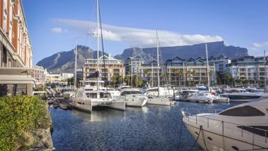 zuid-afrika_west-kaap_kaapstad_VA-waterfront_haven_shutterstock-704688205